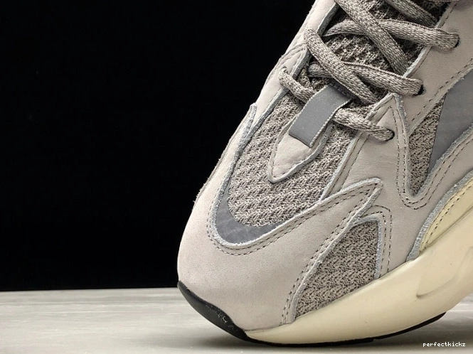 Static V2 Boost EF2829 Yeezy 700 Adidas 0712